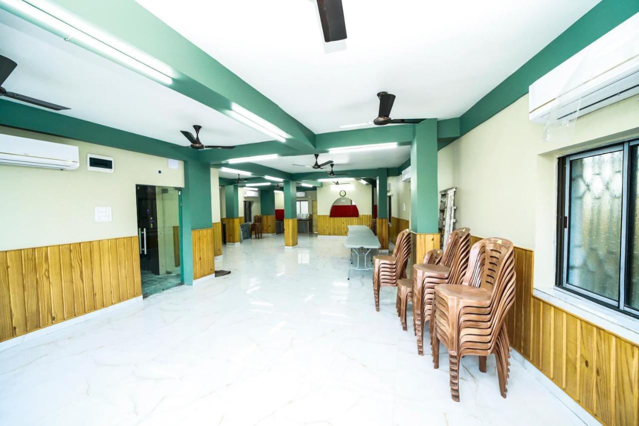 Rishika Guest House And Banquet Kalkutta Exterior foto