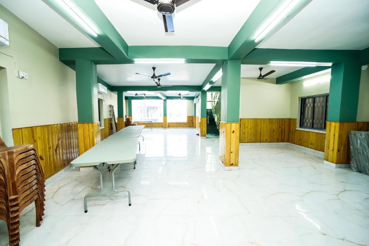 Rishika Guest House And Banquet Kalkutta Exterior foto